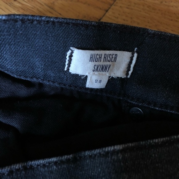 9" High-Rise Skinny Jeans in Kincaid Wash - Picture 3 of 3
